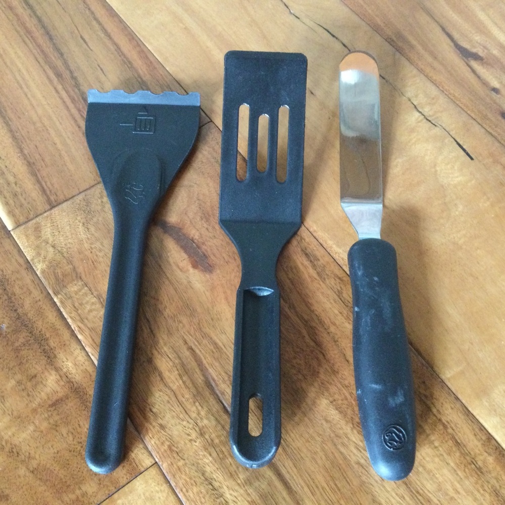 ✔️ Pampered Chef Trio Grill Pan Scrapper, Mini Spatula, Icing Spreader Spatula